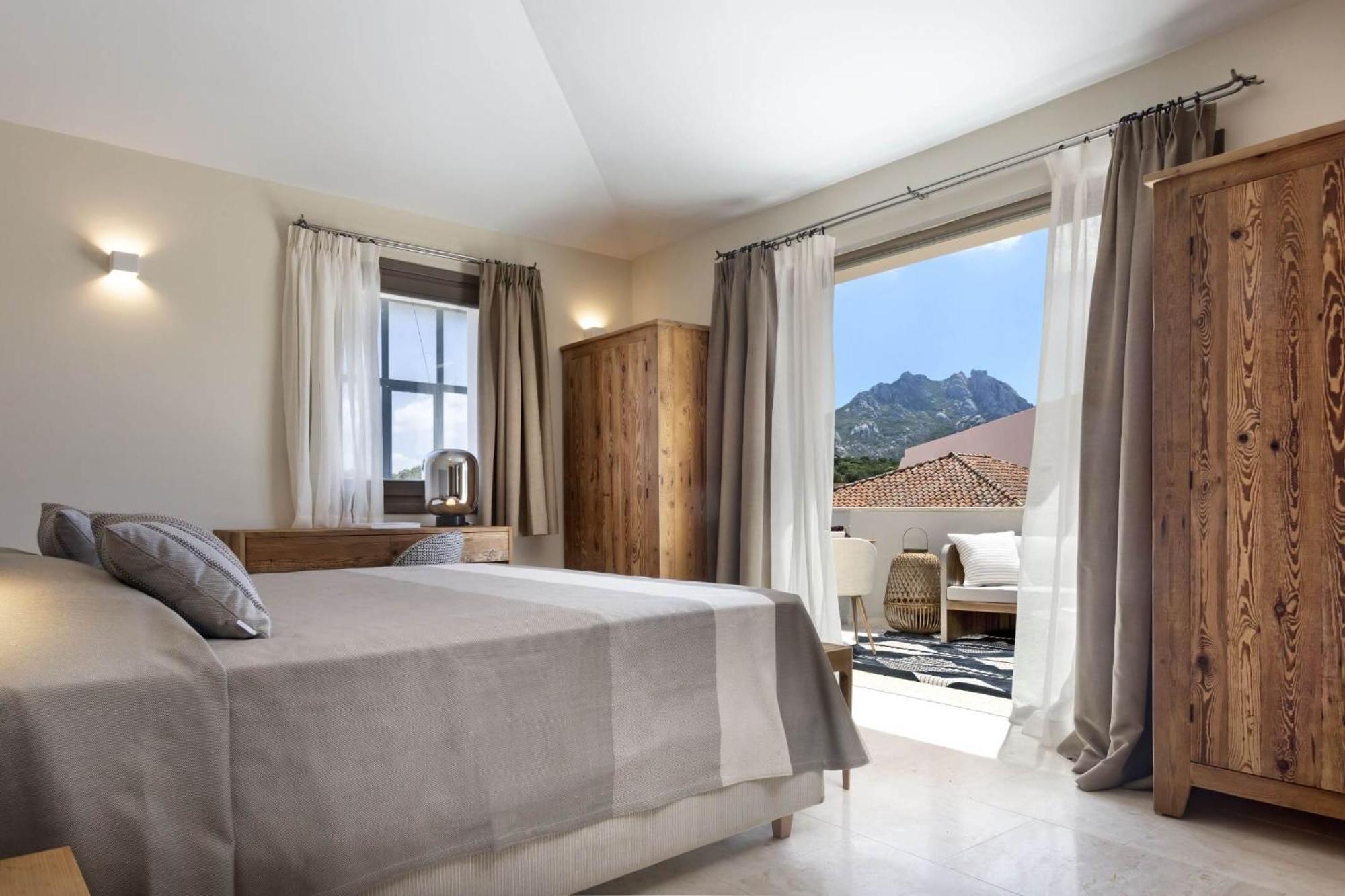 La Suera San Pantaleo Hotel Екстериор снимка